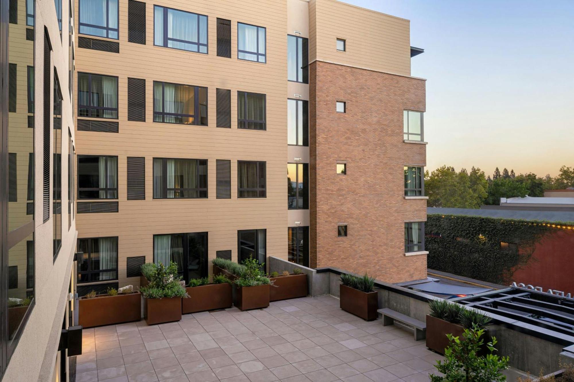 Ac Hotel By Marriott Santa Rosa Sonoma Wine Country Exterior foto